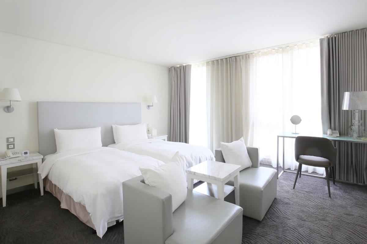Hotel Ambience
