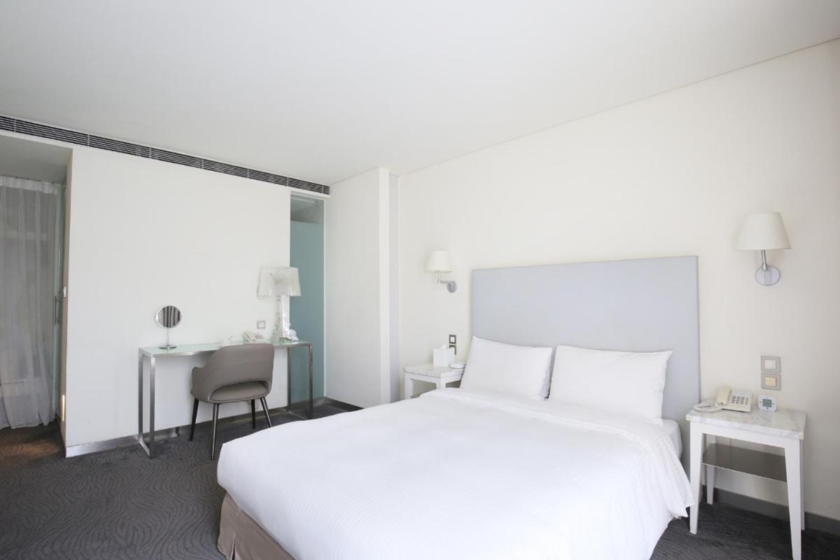 Hotel Ambience 3*